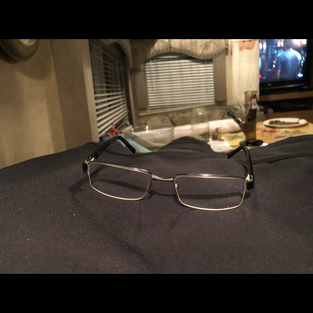 PRADA reading glasses like brand new.